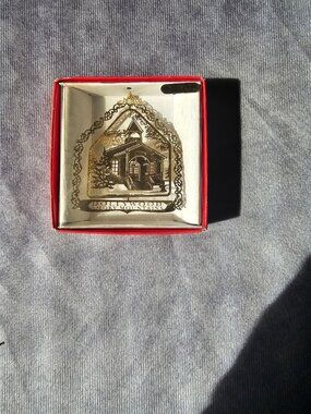 Nation’s Treasures Dollywood Smokey Mt Genuine 24K Gold Finish Brass Ornaments